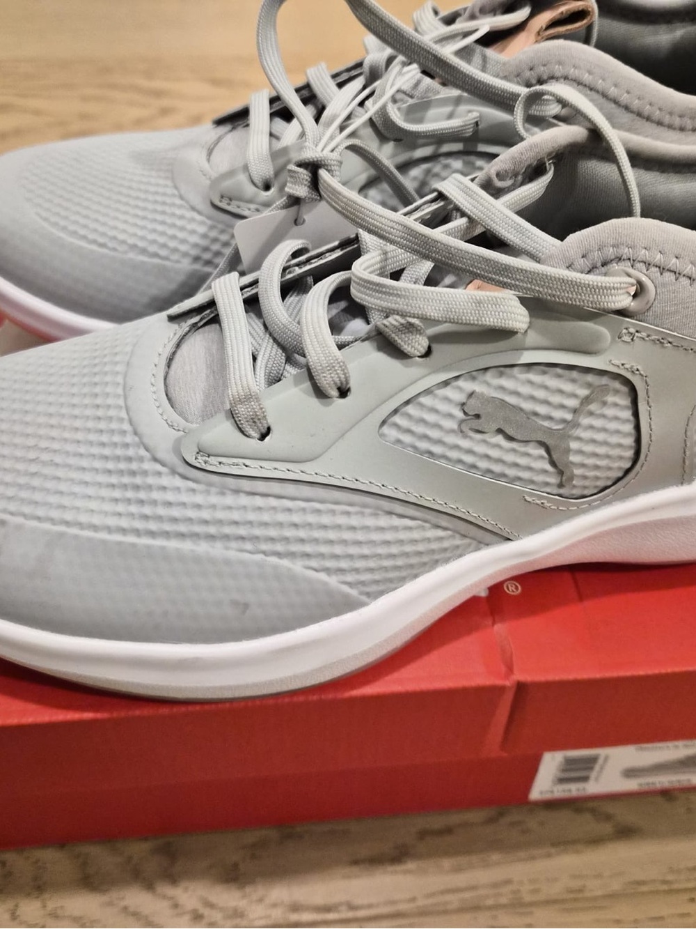 PUMA Women's IGNITE Malibu Spikeless Golf Shoes - Size 7 - Picture 10 of 11